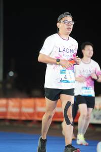 BIB: 4194
                            <button type="button" onclick="openModal(19764191)" class="btn btn-primary btn-sm float-right btn-popup" data-toggle="modal" data-target=".modal-high-quality">
                        <i class="fas fa-shopping-cart"></i> Add to Cart
                    </button>
                                            <button type="button" onclick="isThisMe(19764191, true)" class="btn btn-success btn-sm float-right btn-popup btn-isme hidden" data-toggle="tooltip" data-placement="bottom" title="นี่คือรูปของคุณใช่ไหม คลิกที่นี่เพื่อเอาเข้าอัลบั้ม">
                        <i class="fas fa-plus"></i> Add to album
                    </button>
                    <button type="button" onclick="isThisMe(19764191, false)" class="btn btn-warning btn-sm float-right btn-popup btn-isnotme hidden">
                        <i class="fas fa-ban"></i> Remove from album
                    </button>